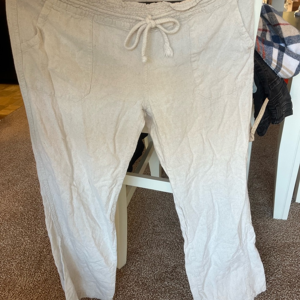 Cream linen style (more cotton like material) wide leg pants